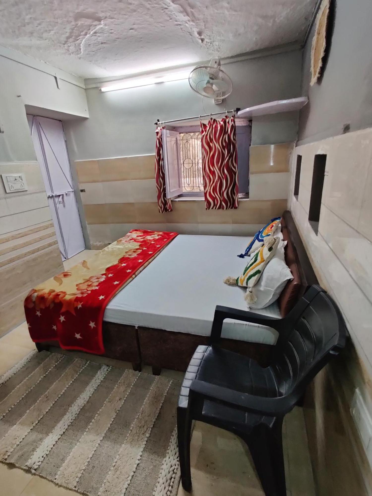 Varah Square Guest House Pushkar Zimmer foto